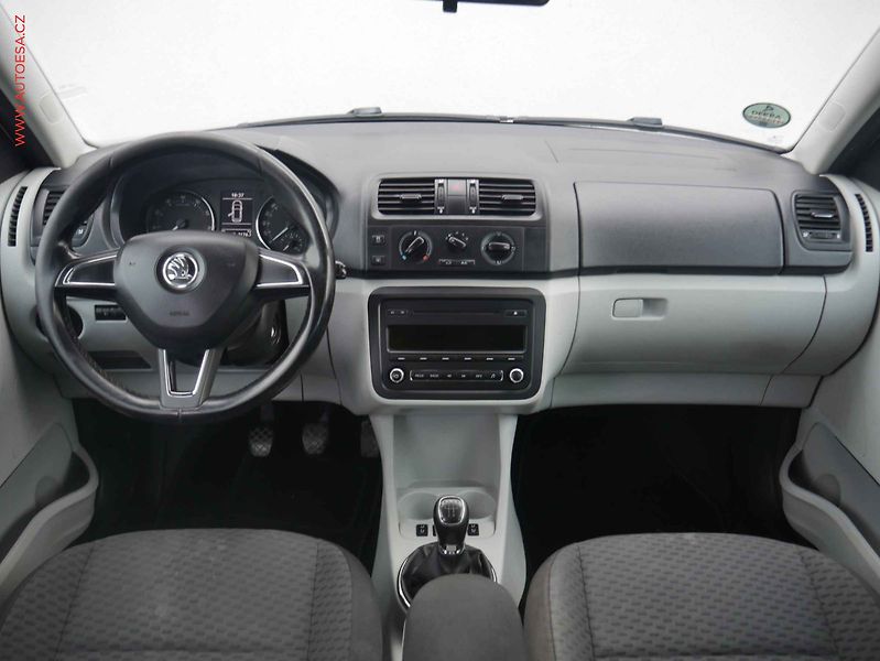 Škoda Roomster (2015) 1.2TSi, ČR, AC, výhřev sed - fotka 8 z 13