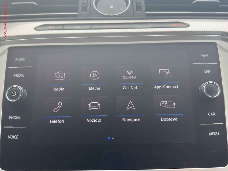 Volkswagen Passat (2019) 2.0 TDi, 2.maj, DSG, navi. - fotka 18 z 26