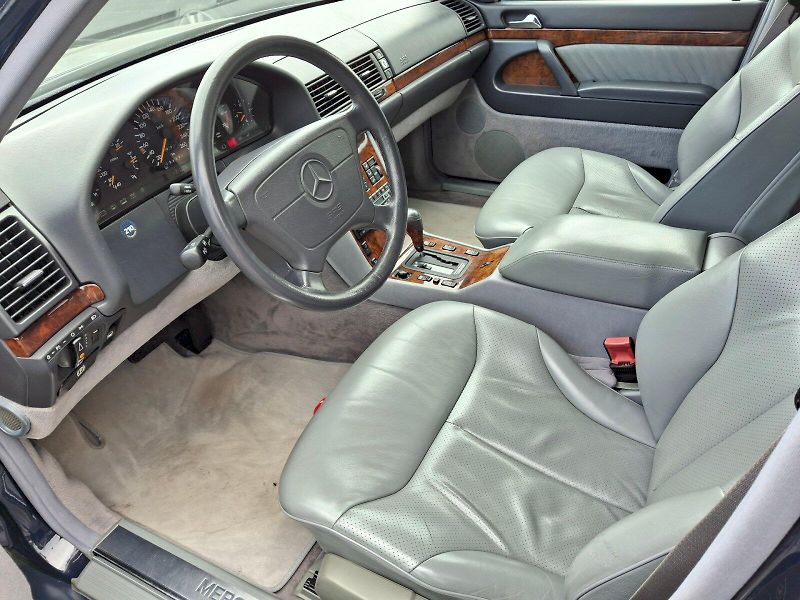 Mercedes-Benz Třídy S (1991) 400 SEL 4,2i 210kW - fotka 17 z 31