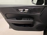 Volvo S60 B5 AWD DARK ULTIMATE REZERVACE - náhled 7