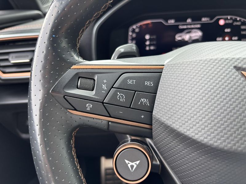 Cupra Formentor (2022) VZ 2.0 TSI (228 kW) 4WD AUT - fotka 13 z 17