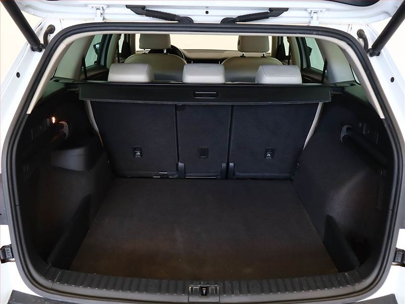 Škoda Kodiaq (2018) 2.0 TDI, Automat, Serv.kniha - fotka 12 z 19
