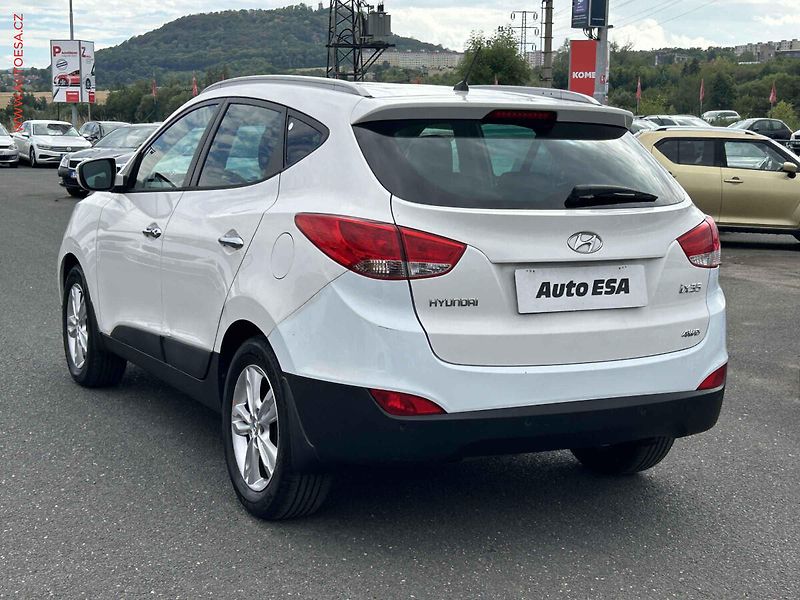 Hyundai ix35 (2011) 2.0 GDi AC, výhřev - fotka 6 z 17