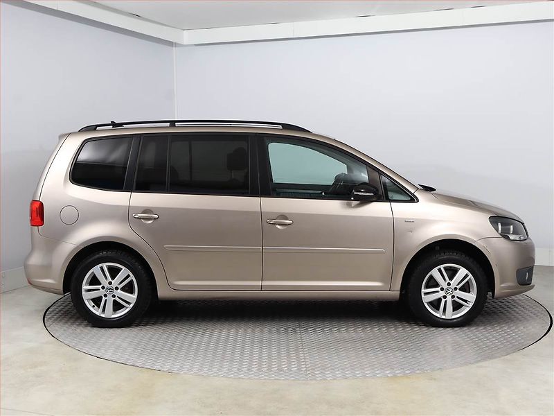 Volkswagen Touran (2012) 1.4 TSI, Tempomat - fotka 6 z 15