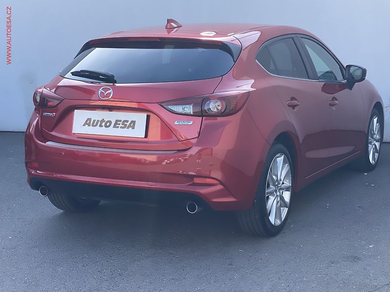 Mazda 3 (2018) 2.0 i, ČR, LED, navi - fotka 4 z 18