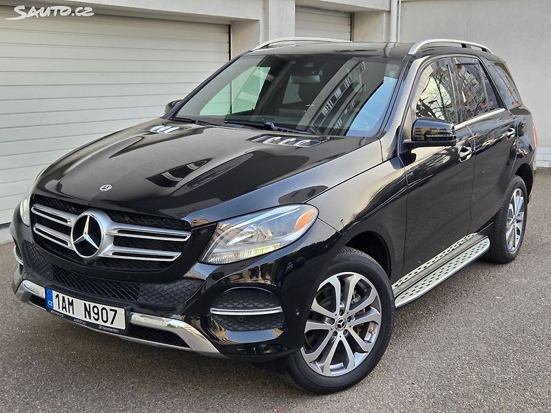 Mercedes-Benz GLE (2019) 400 TOP STAV naj 24 tis.km. - fotografie inzerátu
