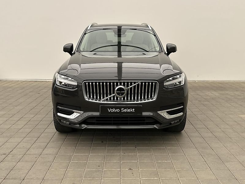 Volvo XC90 2.0 B5 4x4 PLUS Bright Vzduch - fotka 9 z 32
