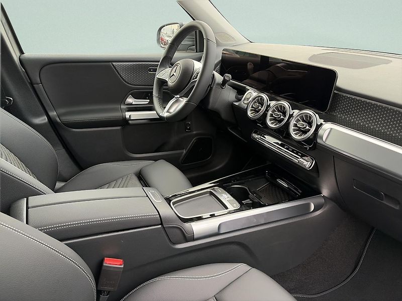 Mercedes-Benz GLB (2026) 200 Progressive Edition - fotka 12 z 15