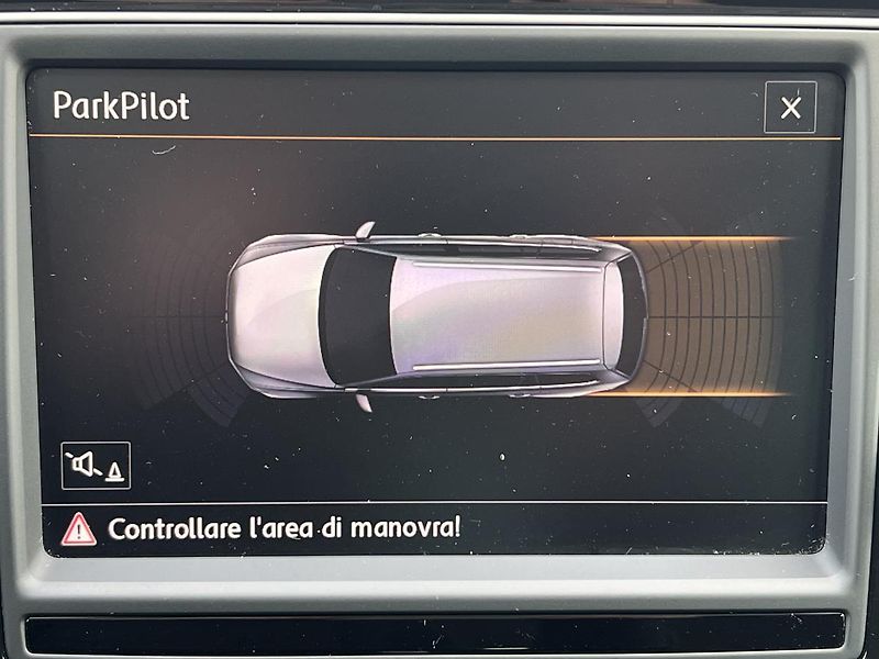 Volkswagen Passat Alltrack 2.0TDi DSG 4x4 NAVI - fotka 26 z 55