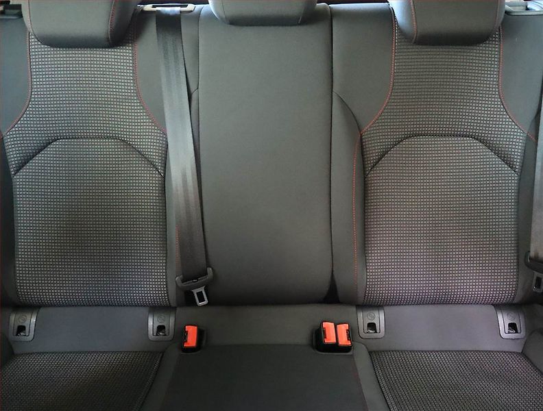 Seat Leon (2019) 1.5 TSI, Tempomat - fotka 10 z 22