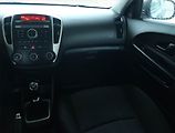 Kia Ceed (2010) 1.4 CVVT, po STK, levný provoz - náhled 8