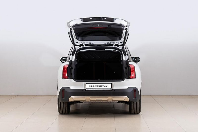 Mini Countryman 2024) - fotka 4 z 13