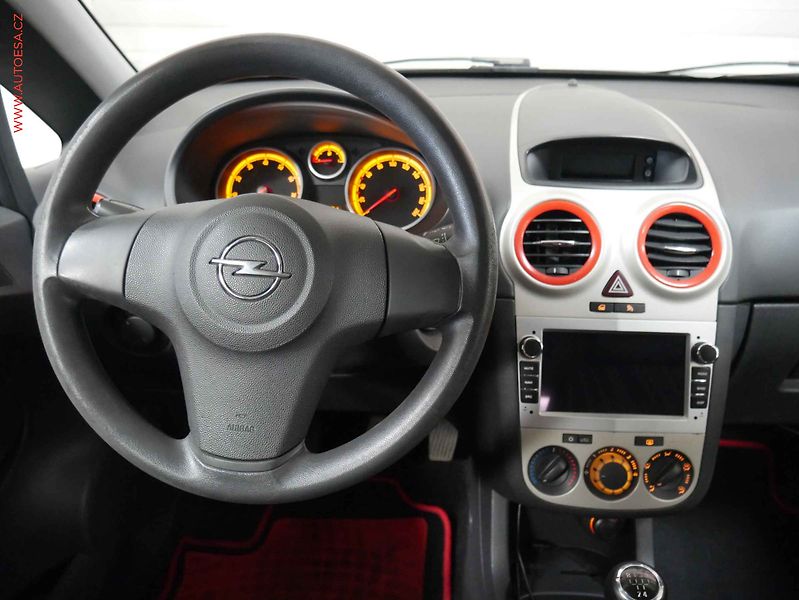 Opel Corsa (2009) 1.0i, AC - fotka 12 z 15