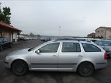 Škoda Octavia 1,6 FSi 85kW závěs, 2x kola - náhled 3