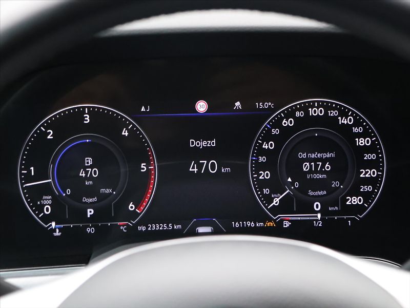 Volkswagen Touareg 3,0 TDI 210kW 4M LED DPH CZ - fotka 20 z 39