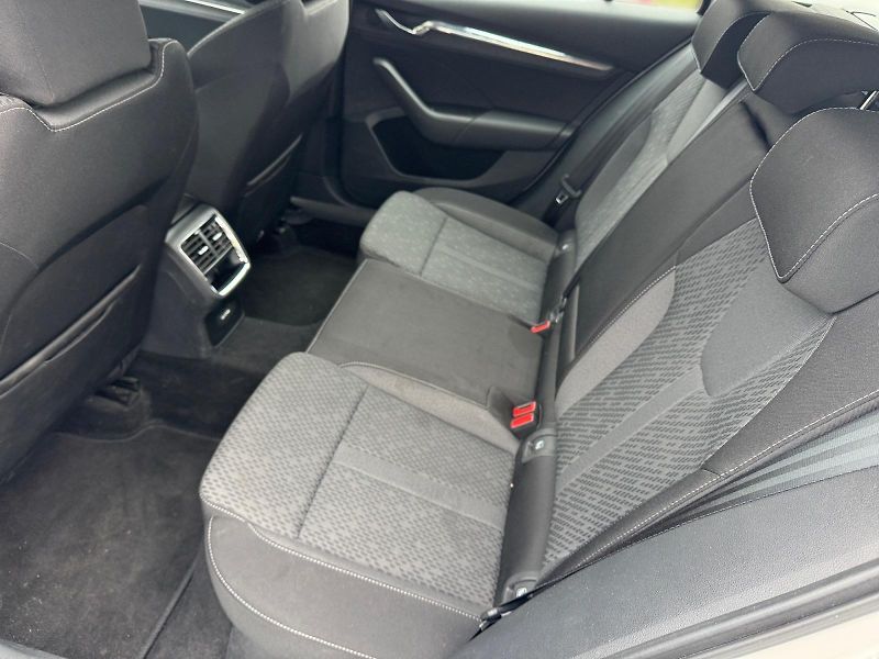 Škoda Octavia (2023) STYLE 1.5TSI 110kW DPH CZ - fotka 8 z 11