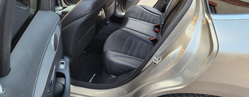 Mercedes-Benz EQC (2022) 400 4M AMG SOH 94,5% 85kWh - fotka 46 z 50