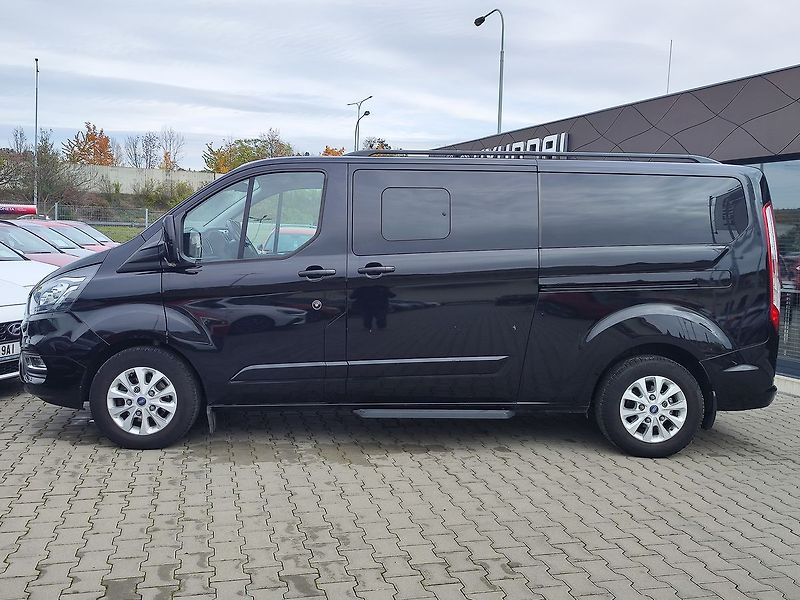 Ford Tourneo Custom 2.0 EcoBlue/125kW Titanium L2 - fotka 8 z 30