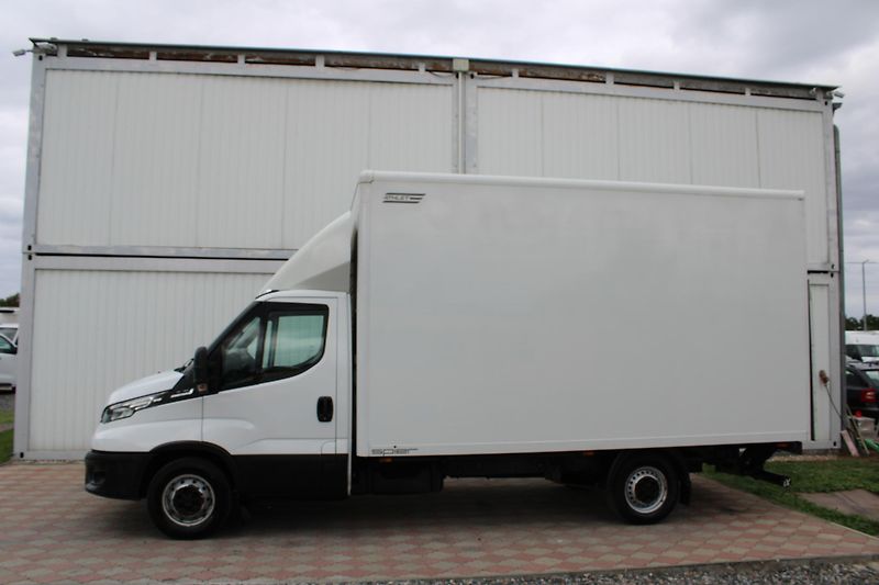 Iveco Daily 35S160 2,3 Hi-Matic Skříň+čelo - fotka 6 z 22