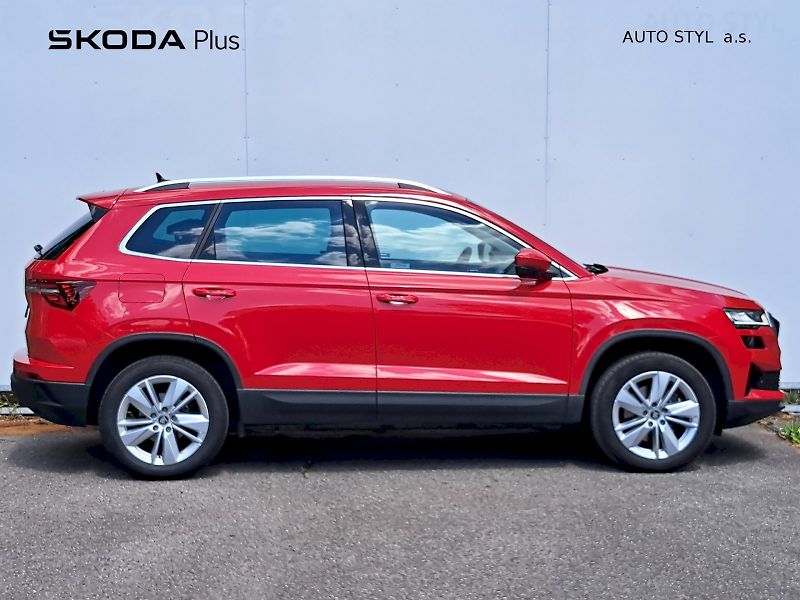 Škoda Karoq (2025) Top Selection 1,5 TSI 110 kW - fotka 7 z 22