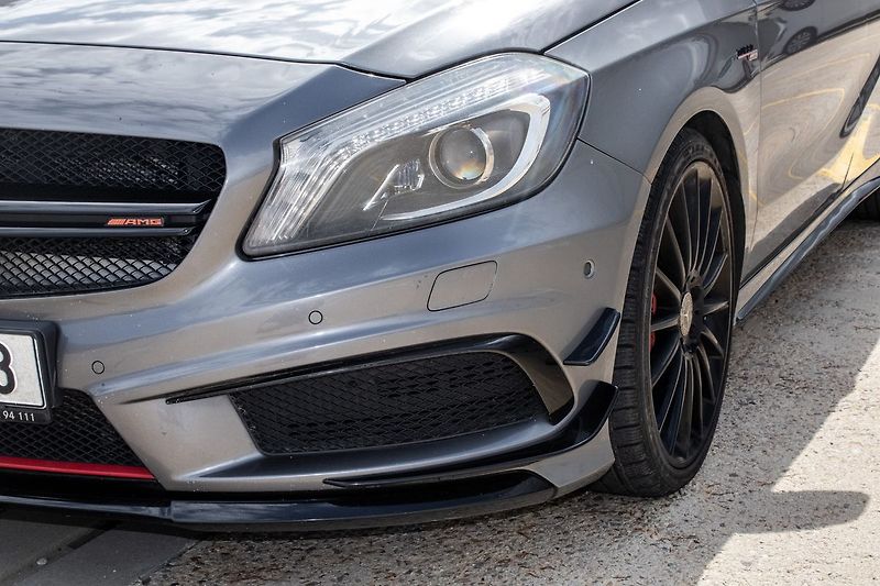 Mercedes-Benz Třídy A 4MATIC 2013 - fotka 15 z 41