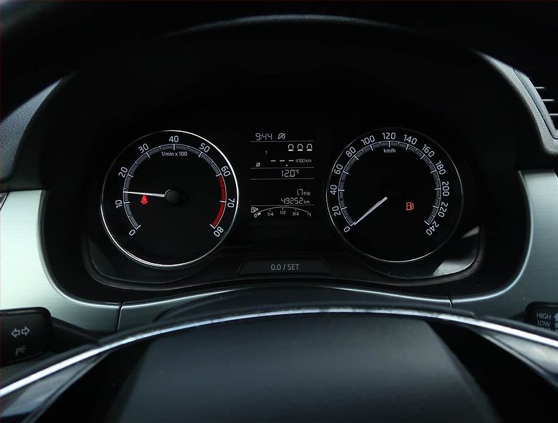 Škoda Fabia (2021) Ambition Plus 1.0 TSI, ČR - fotka 11 z 15