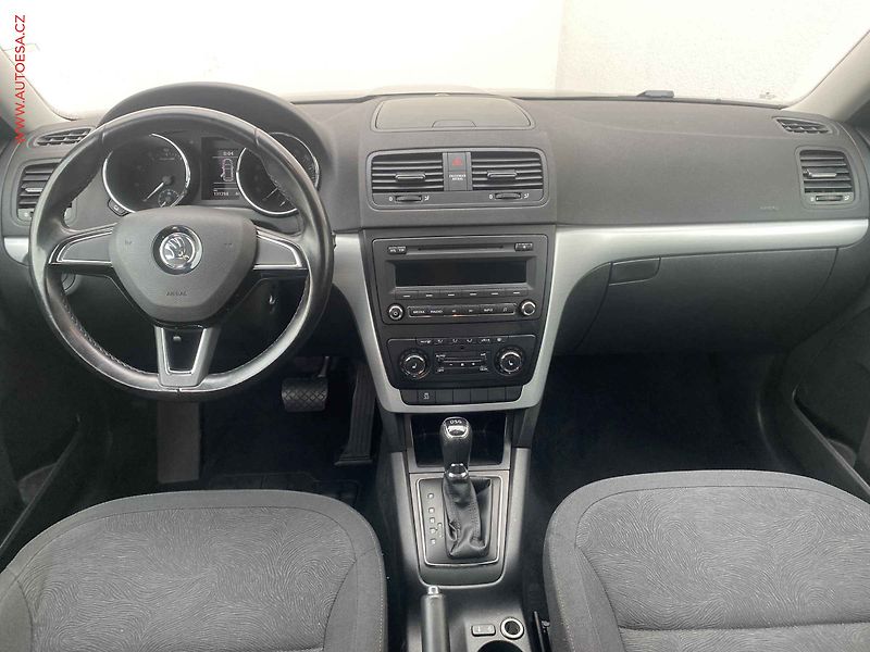 Škoda Yeti (2014) 1.2 TSi, DSG, autoAC - fotka 8 z 14