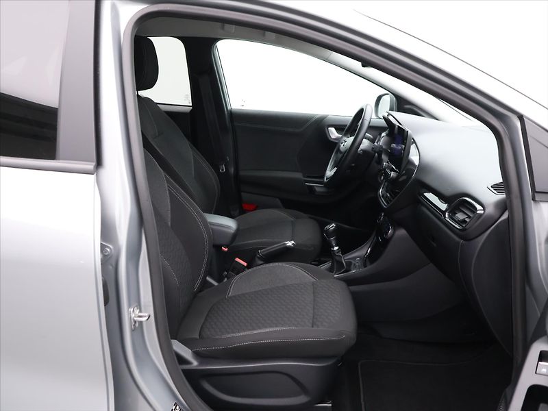 Ford Puma 1,0 EcoBoost mHEV 114kW Titani - fotka 12 z 28