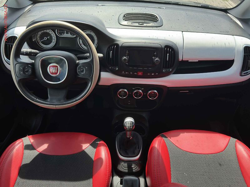 Fiat 500L (2013) 1.2, Tempo - fotka 8 z 16