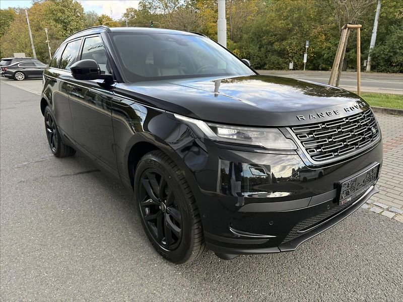 Land Rover Range Rover Velar (2026) 2,0 S D200 - fotka 4 z 20