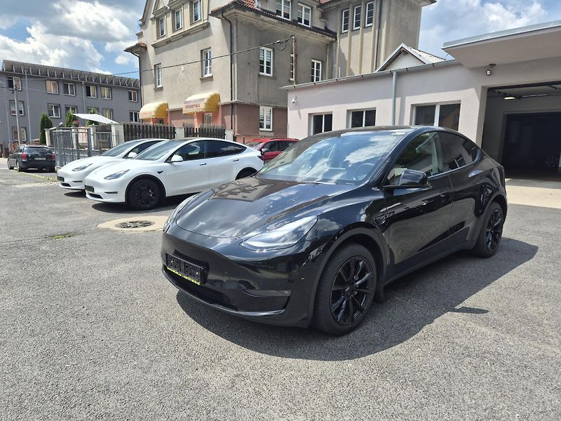 Tesla Model Y LONG RANGE DUAL MOTOR TZ 90,0% - fotografie inzerátu