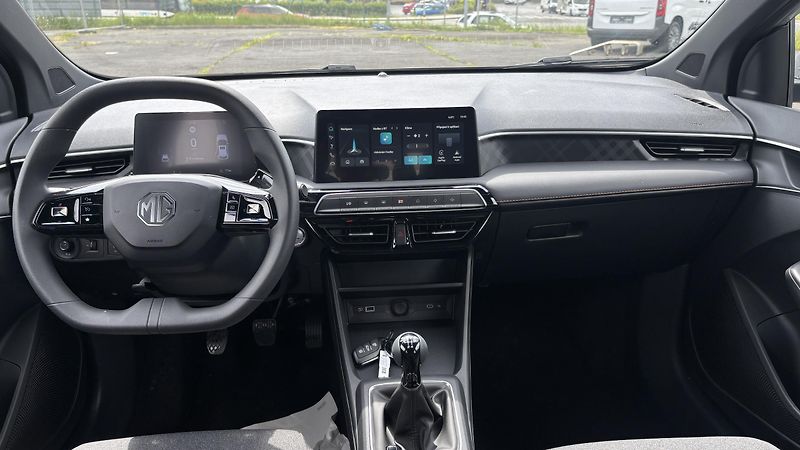 MG MG3 (2026) 1,5i ELEGANCE MT - fotka 8 z 10