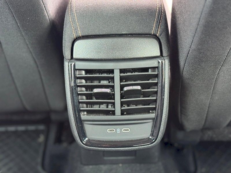 Škoda Kamiq (2021) Style Plus 1,5 TSI 110 kW DSG - fotka 22 z 28