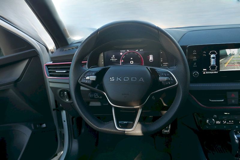 Škoda Scala (2025) 1.0 TSI 85kW DSG 7° Monte Carl - fotka 14 z 34