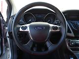 Ford Focus (2012) 1.6TDCi, ČR, Klima - náhled 14