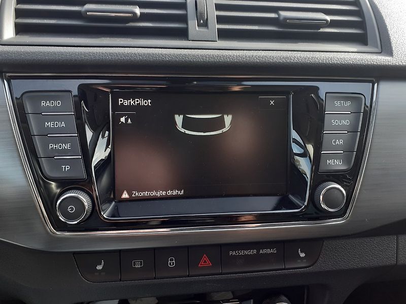 Škoda Fabia (2017) III Kombi 1.2 TSi 81kW - fotka 15 z 40