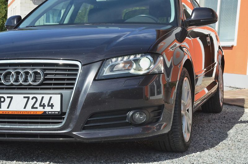 Audi A3 (2010) 1.4 TFSi 92kW / XENON /2x kola - fotka 8 z 29