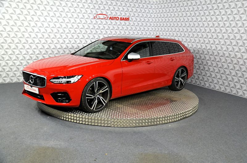 Volvo V90 (2018) 2.0D Polestar R-design - fotka 1 z 24