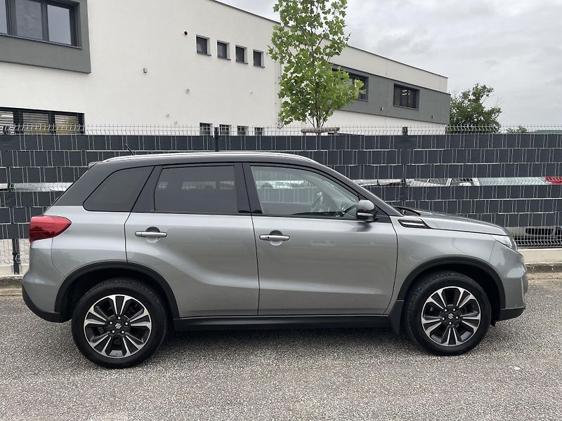Suzuki Vitara (2020) 1.4 BoosterJet 103 kW LIMITED - fotka 6 z 33