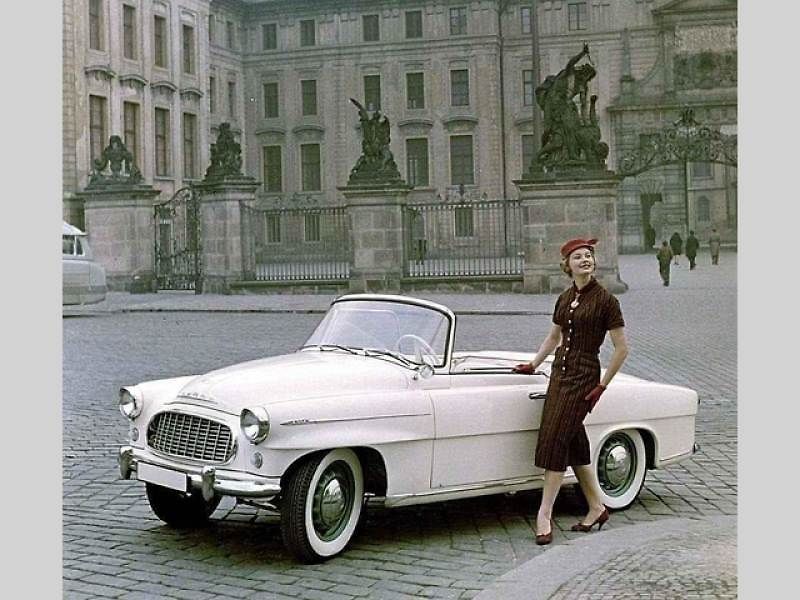Škoda 445.
