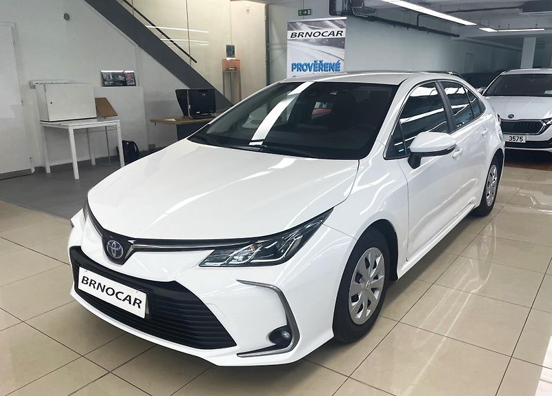 Toyota Corolla 1.8 Hybrid Active, e-CVT, ČR - fotka 3 z 25