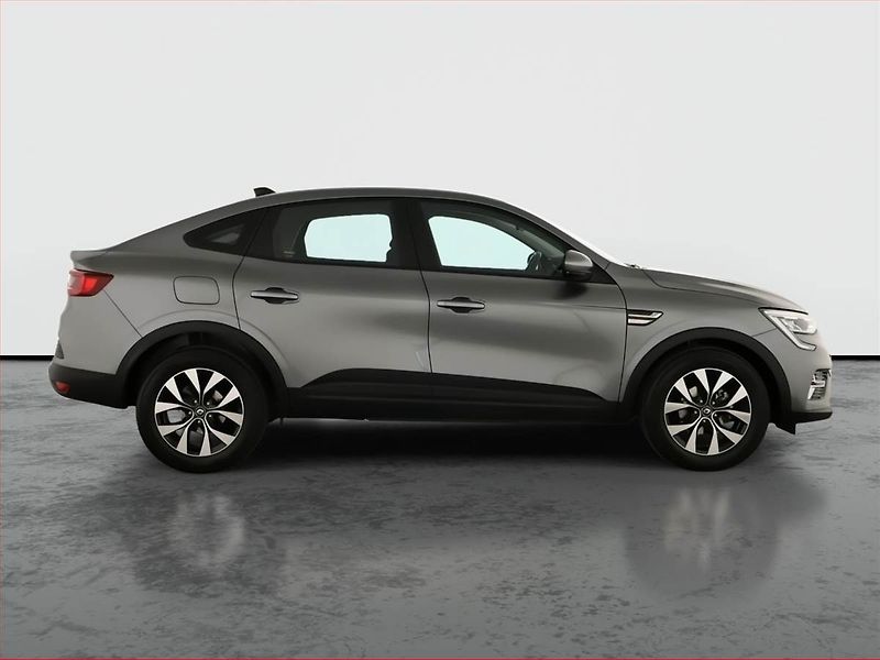Renault Arkana (2023) 1.3 TCe - fotka 6 z 15