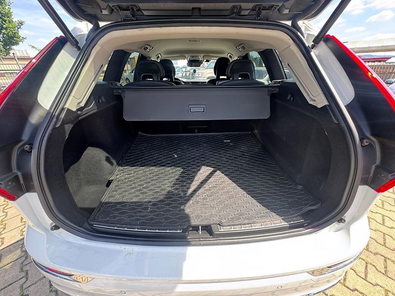 Volvo XC60 (2017) 2,0D 177KW POLESTAR BEZ AD BLU - fotka 43 z 49