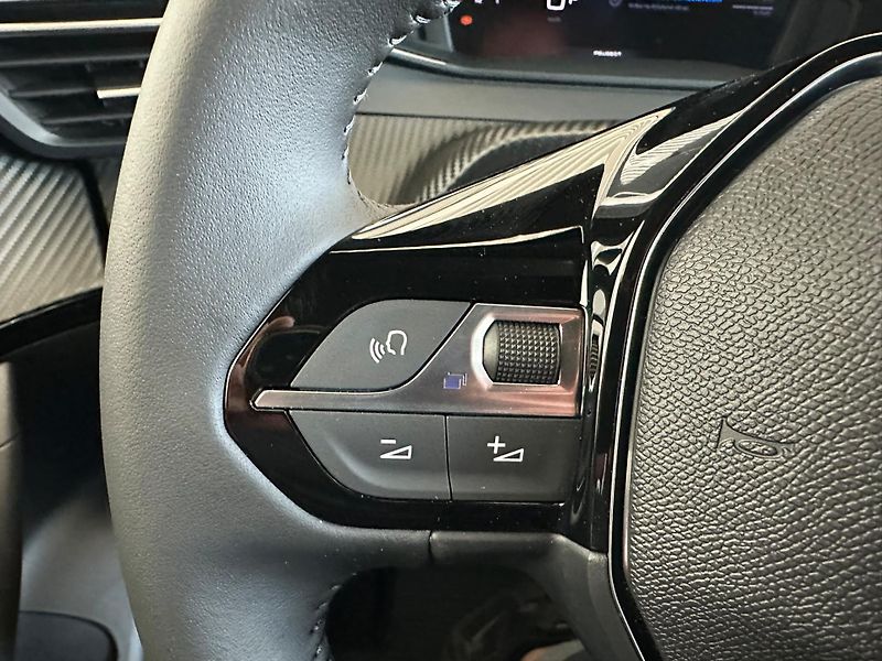 Peugeot 2008 (2026) ALLURE Hybrid 145 e-DCS6 - fotka 20 z 21