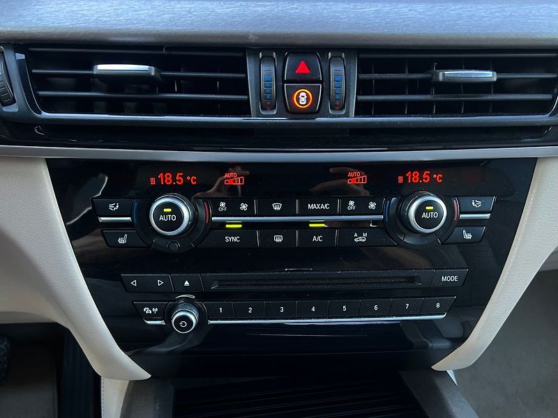 BMW X5 30d xDrive-2019 ALU - fotka 27 z 36