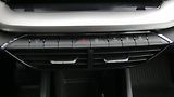 Škoda Octavia Combi 2,0 TDI Ambition - náhled 17