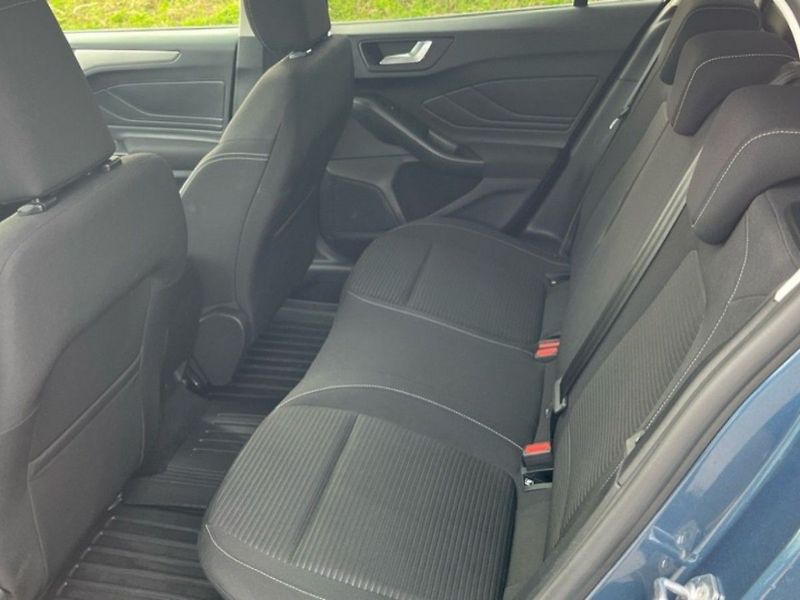 Ford Focus 1.0i,114KW,DPH,1.MAJ,CZ,SERVIS - fotka 12 z 19