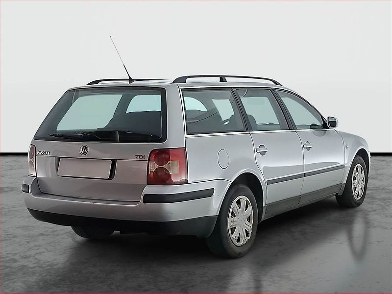 Volkswagen Passat (2001) 1.9 TDI, nová STK - fotka 5 z 13