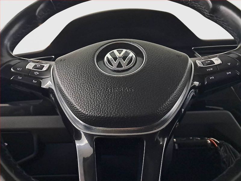 Volkswagen Touran (2019) Highline 2.0 TDI, Automat - fotka 15 z 16
