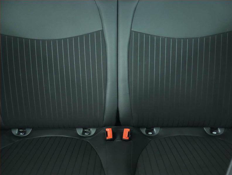 Fiat 500 (2021) 1.0 mild-hybrid, Kůže, Navi - fotka 10 z 15